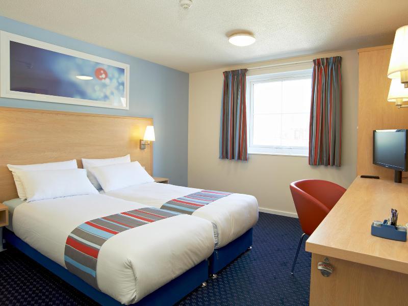 Travelodge Ледърхед Екстериор снимка