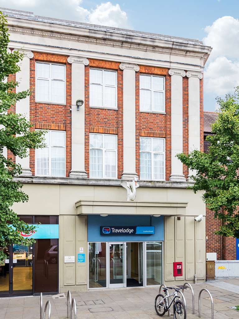 Travelodge Ледърхед Екстериор снимка